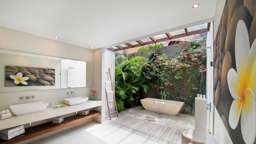 The Layar -  4 bedroom - Open bathroom